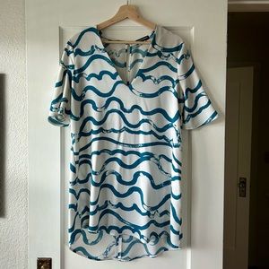 American Apparel Printed Crepe Slit Back V-Neck Mini Dress Women’s Size Medium